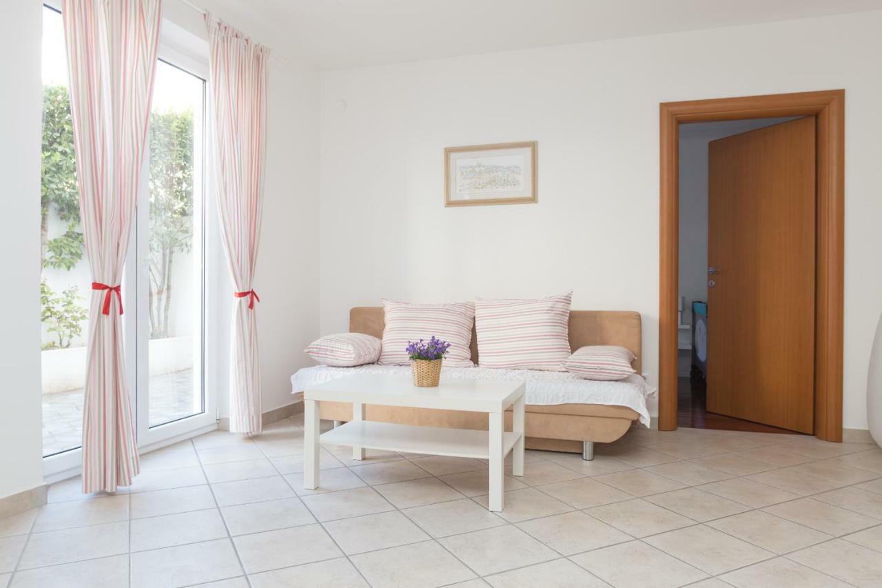 בול Alpeza Apartments מראה חיצוני תמונה