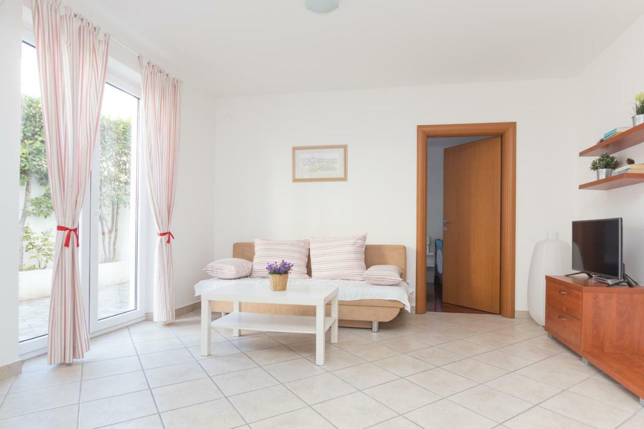בול Alpeza Apartments חדר תמונה